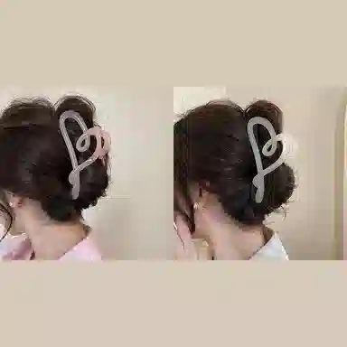 尚先生 韩版时尚甜美爱心大号抓夹高级感后脑勺鲨鱼夹 发夹 女款