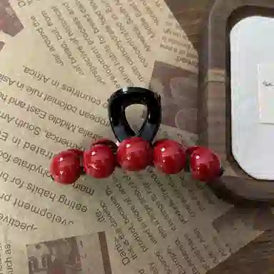 尚先生 红豆发夹气质国风鲨鱼夹红色简约后脑勺盘发抓新款常规发量抓夹子 发饰 女款