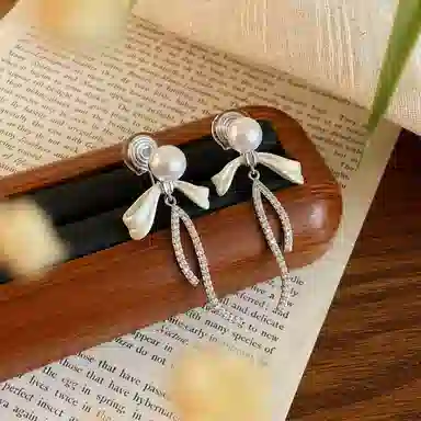 尚先生 蝴蝶结流苏轻奢高级感小众设计耳饰#好运 淡水珍珠 耳环 女款