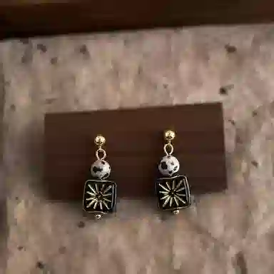 尚先生 南书 原鎏金潮酷百搭小众设计 树脂 耳环 女款