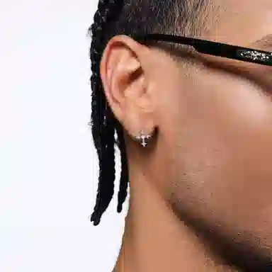 尚先生 复古鸢尾花十字架高级感内螺旋小耳饰#好运 钛钢 耳钉 男女同款情侣款