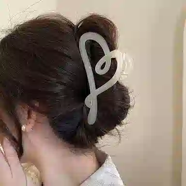 尚先生 韩版时尚甜美爱心大号抓夹高级感后脑勺鲨鱼夹 发夹 女款
