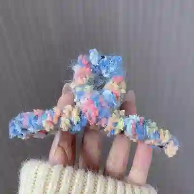 尚先生 秋冬糖果色常规发量抓夹甜美毛绒温柔鲨鱼夹后脑勺盘发抓新款发夹 发饰 女款