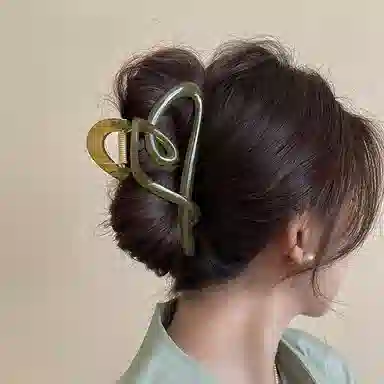 尚先生 韩版时尚甜美爱心大号抓夹高级感后脑勺鲨鱼夹 发夹 女款