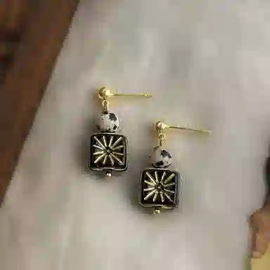 尚先生 南书 原鎏金潮酷百搭小众设计 树脂 耳环 女款