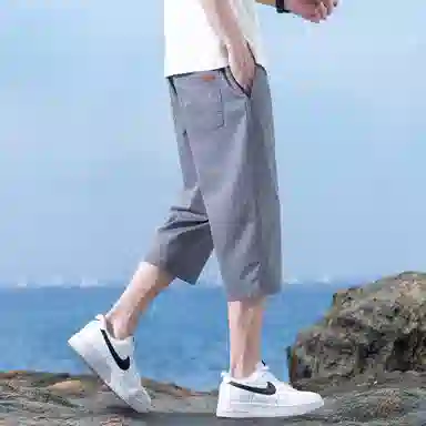 瑞梵帝斯 美式潮牌薄款速干凉感抽绳健身跑步宽松柔软户外运动吸汗透气弹力松紧中腰直筒七分裤休闲短裤 男款