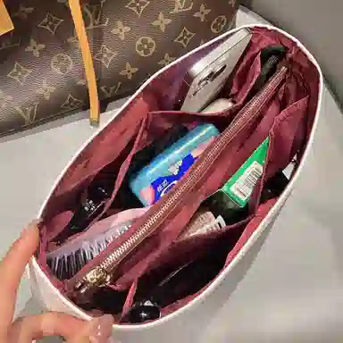 LV carryall