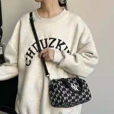 Shehujiangxin Black Bag