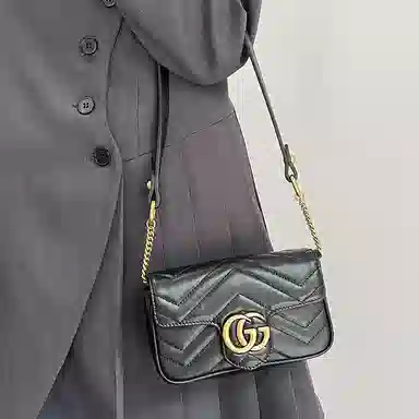 GUCCI