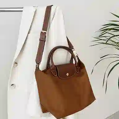 hobo longchamp