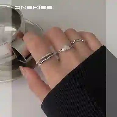 ONEKISS 2024