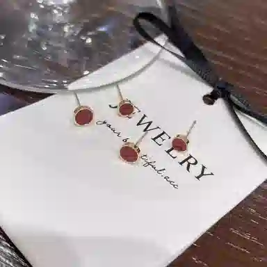 ONEKISS