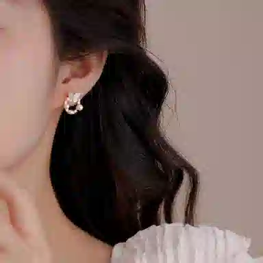 ONEKISS 2024