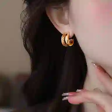 ONEKISS C