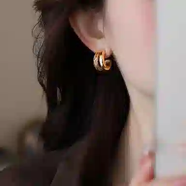ONEKISS C