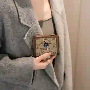 PU