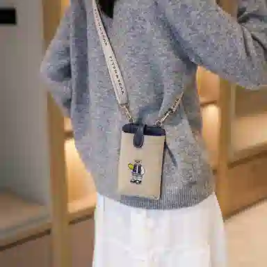 北包包 小众图案设计休闲简约日常通勤时尚百搭 帆布 帆布包单肩斜挎包 小号 女款 白色衬衫熊/滑板熊/皇冠熊