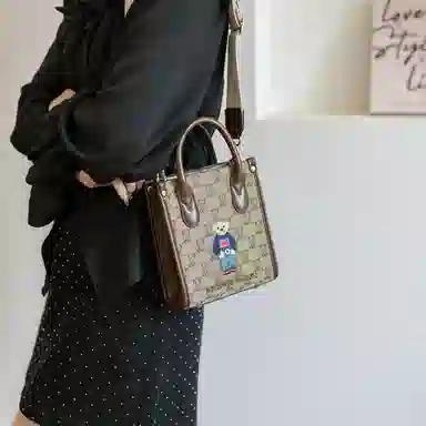 北包包 时尚百搭可爱小熊刺绣复古手提包 帆布 帆布包手机包 常规 女款 米白色/卡其色