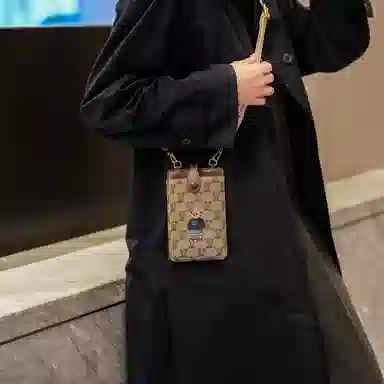 北包包 小众图案设计休闲简约日常通勤时尚百搭 帆布 帆布包单肩斜挎包 小号 女款 白色衬衫熊/滑板熊/皇冠熊