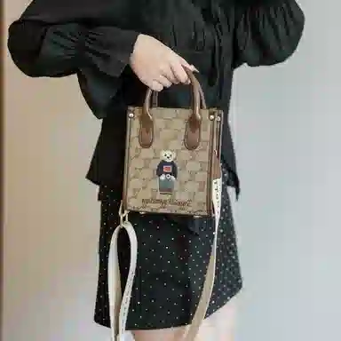 北包包 时尚百搭可爱小熊刺绣复古手提包 帆布 帆布包手机包 常规 女款 米白色/卡其色