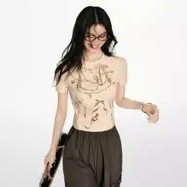 EPTISON WOMAN