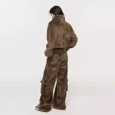 EPTISON WOMAN BACK TO 1990S