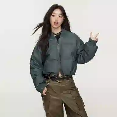 EPTISON WOMAN BACK TO 1990S