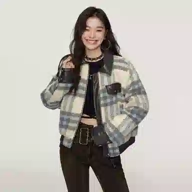 EPTISON WOMAN BACK TO 1990S