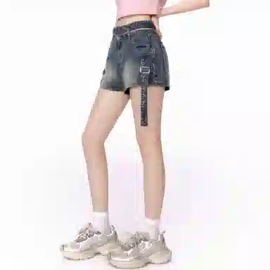 EPTISON WOMAN Chaotic Romance