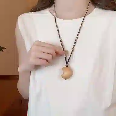 色菲尔 民族风星星月亮复古新中式潮酷国风国潮可爱少女森系时尚日常通勤学生百搭 鸡翅木 项链 男女同款情侣款