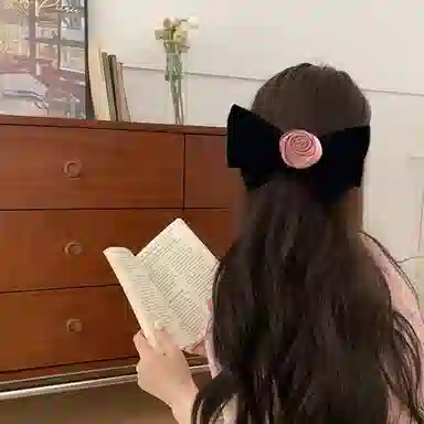 色菲尔 淡粉玫瑰鸭嘴夹   蝴蝶结半扎发在逃公主优雅知性通勤后脑勺低马尾鸭嘴夹高端 布艺 合金 发夹 女款