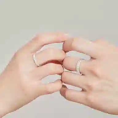 【S999足银 赠含金贴纸】 色菲尔 爆闪满天星 轻奢小众简约素圈精致浪漫 开口可调节对戒 足银 戒指 男女同款情侣款