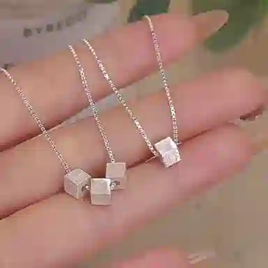 【999银方糖】 色菲尔 韩式拉丝方块锁骨链 幸运小方块简约时尚高级优雅几何个性小众设计气质日常通勤百搭可调节 银 项链 女款