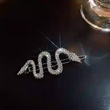 色菲尔 侧边生肖灵蛇刘海红色侧边前额碎发边夹本满钻边夹高级感碎盘发器 合金 发夹 女款