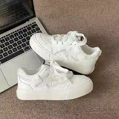 Luji Star Low Top Sneakers 2025