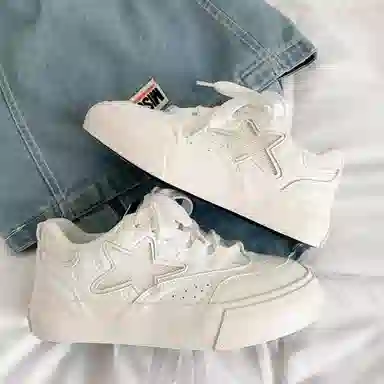 Luji Star Low Top Sneakers 2025