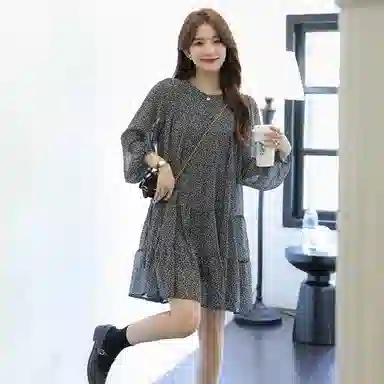 柏黛妃 清新少女感花色宽松长袖连衣裙 女款