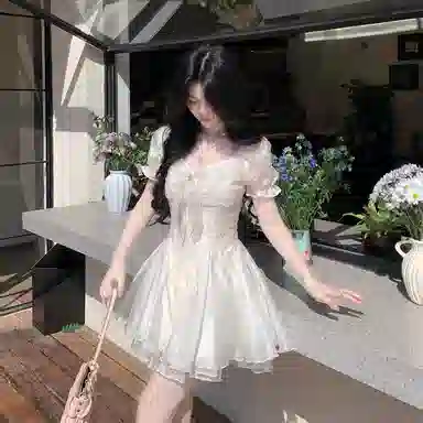 Beauty at 19 A3DAAins