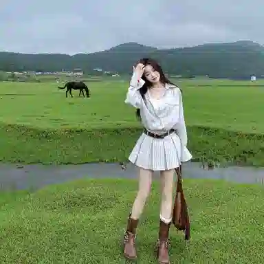 柏黛妃 旷野气质遐想条纹小个子收腰显瘦高级感老钱风短裙长袖连衣裙 女款