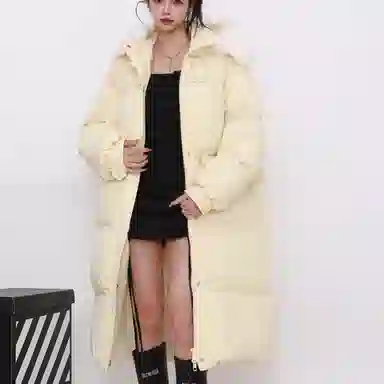 柏黛妃 修身连帽毛领长袖棉服 女款