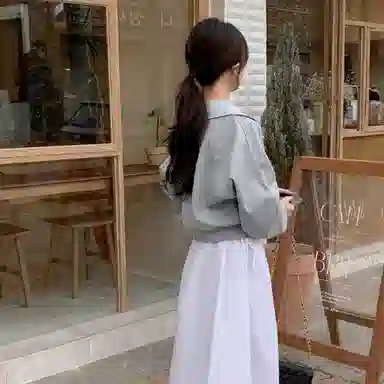 柏黛妃 翻领休闲小众小个子卫衣 女款