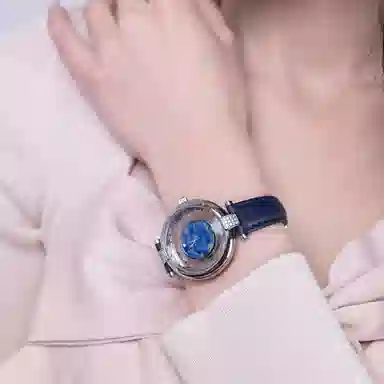 Van Gogh Floating Series