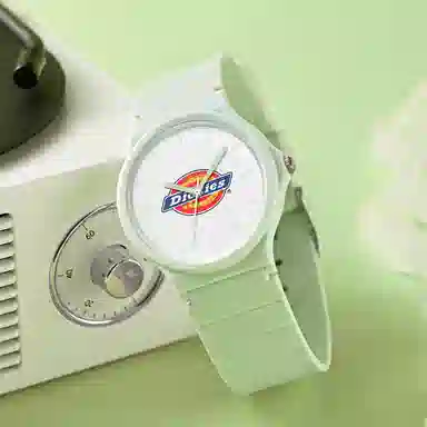 Dickies Quartz Watch White Dial