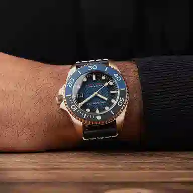 Spinnaker Tesei SP-5060-0A