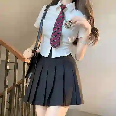 九条喵 徽章收腰修身短袖衬衫徽章领带纯色百褶半身裙制服套装 女款