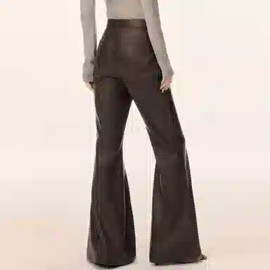 EPTISON WOMAN