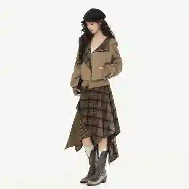 EPTISON WOMAN