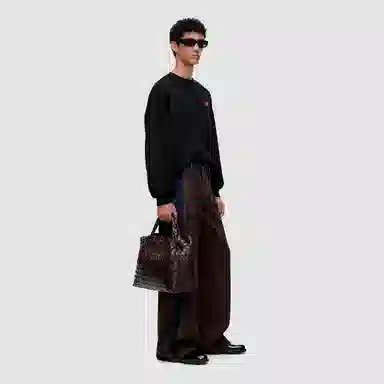 THE SALVAGES FASHION CLUB