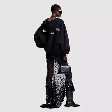 THE SALVAGES FASHION CLUB