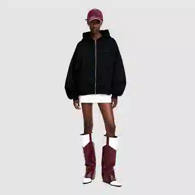 THE SALVAGES FASHION CLUB